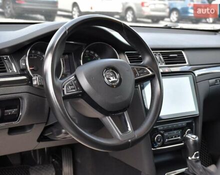 Сірий Шкода Суперб, об'ємом двигуна 2 л та пробігом 279 тис. км за 14300 $, фото 31 на Automoto.ua