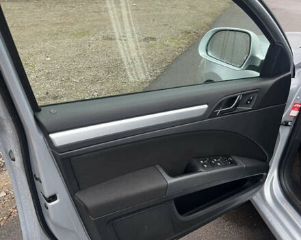 Серый Шкода Суперб, объемом двигателя 1.97 л и пробегом 240 тыс. км за 13799 $, фото 31 на Automoto.ua