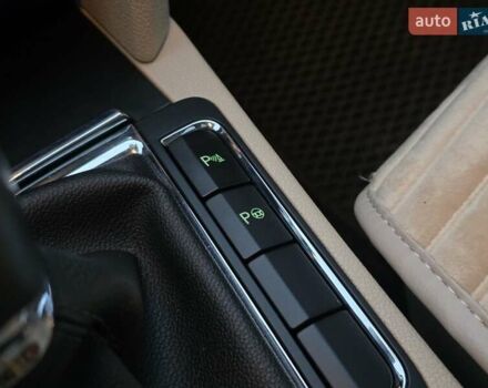 Серый Шкода Суперб, объемом двигателя 1.6 л и пробегом 173 тыс. км за 13699 $, фото 22 на Automoto.ua