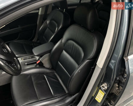 Серый Шкода Суперб, объемом двигателя 2 л и пробегом 224 тыс. км за 12600 $, фото 6 на Automoto.ua