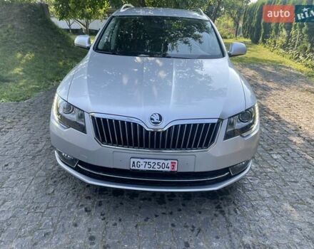 Серый Шкода Суперб, объемом двигателя 2 л и пробегом 330 тыс. км за 12300 $, фото 3 на Automoto.ua