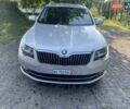 Серый Шкода Суперб, объемом двигателя 2 л и пробегом 330 тыс. км за 12300 $, фото 3 на Automoto.ua