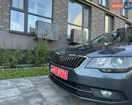 Сірий Шкода Суперб, об'ємом двигуна 2 л та пробігом 234 тис. км за 13950 $, фото 9 на Automoto.ua