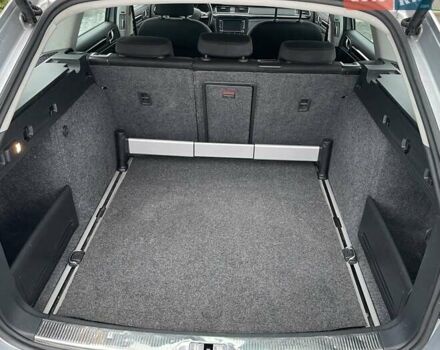 Серый Шкода Суперб, объемом двигателя 2 л и пробегом 330 тыс. км за 12300 $, фото 12 на Automoto.ua