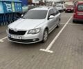 Сірий Шкода Суперб, об'ємом двигуна 2 л та пробігом 245 тис. км за 9300 $, фото 1 на Automoto.ua
