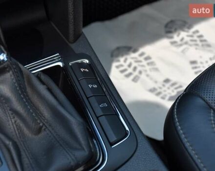 Сірий Шкода Суперб, об'ємом двигуна 2 л та пробігом 279 тис. км за 14300 $, фото 43 на Automoto.ua