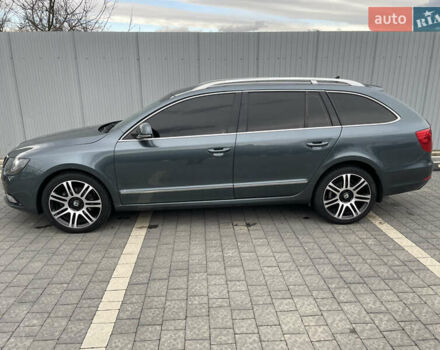 Сірий Шкода Суперб, об'ємом двигуна 2 л та пробігом 335 тис. км за 9500 $, фото 1 на Automoto.ua