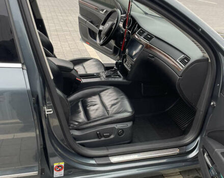 Сірий Шкода Суперб, об'ємом двигуна 2 л та пробігом 335 тис. км за 9500 $, фото 11 на Automoto.ua