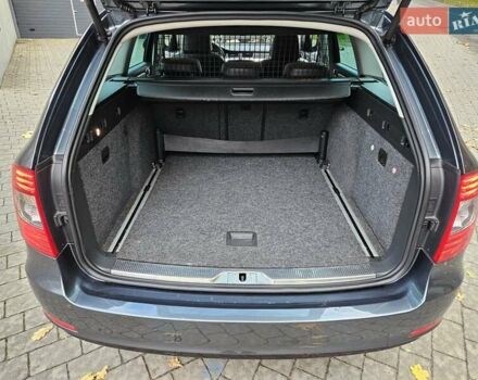 Сірий Шкода Суперб, об'ємом двигуна 1.97 л та пробігом 192 тис. км за 13400 $, фото 23 на Automoto.ua