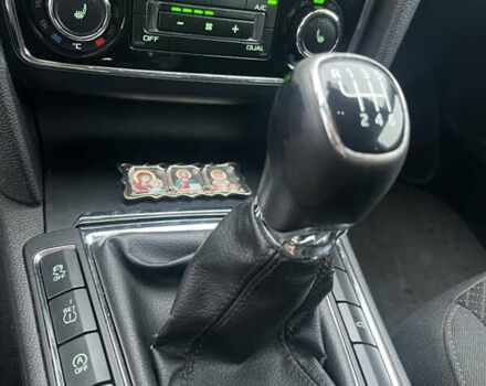 Серый Шкода Суперб, объемом двигателя 1.97 л и пробегом 240 тыс. км за 13799 $, фото 37 на Automoto.ua