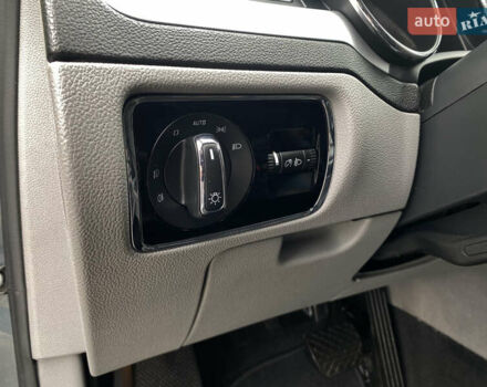 Серый Шкода Суперб, объемом двигателя 2 л и пробегом 224 тыс. км за 12600 $, фото 10 на Automoto.ua