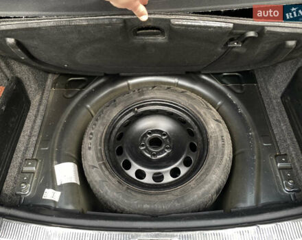 Серый Шкода Суперб, объемом двигателя 2 л и пробегом 224 тыс. км за 12600 $, фото 58 на Automoto.ua