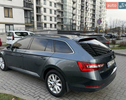 Сірий Шкода Суперб, об'ємом двигуна 2 л та пробігом 245 тис. км за 14700 $, фото 6 на Automoto.ua