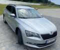 Серый Шкода Суперб, объемом двигателя 1.8 л и пробегом 260 тыс. км за 11900 $, фото 2 на Automoto.ua