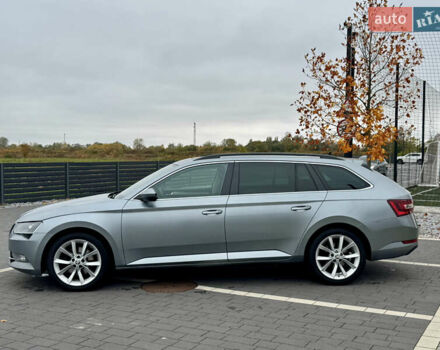 Шкода Суперб 2015 у Мукачеве на Automoto.ua Сірий Шкода Суперб, об'ємом двигуна 2 л та пробігом 247 тис. км за 14499 $, фото 7 на Automoto.ua