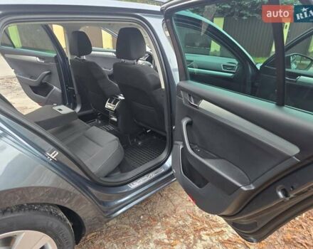 Серый Шкода Суперб, объемом двигателя 1.6 л и пробегом 262 тыс. км за 14000 $, фото 47 на Automoto.ua