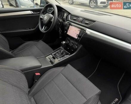 Серый Шкода Суперб, объемом двигателя 1.97 л и пробегом 250 тыс. км за 14400 $, фото 10 на Automoto.ua