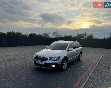 Серый Шкода Суперб, объемом двигателя 1.97 л и пробегом 340 тыс. км за 10900 $, фото 1 на Automoto.ua