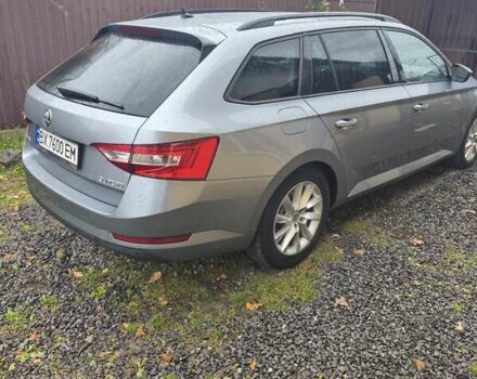 Сірий Шкода Суперб, об'ємом двигуна 1.6 л та пробігом 212 тис. км за 12599 $, фото 1 на Automoto.ua