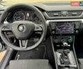 Серый Шкода Суперб, объемом двигателя 1.97 л и пробегом 250 тыс. км за 14400 $, фото 4 на Automoto.ua