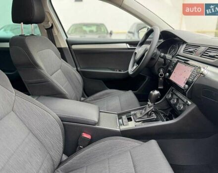 Серый Шкода Суперб, объемом двигателя 1.97 л и пробегом 250 тыс. км за 14400 $, фото 18 на Automoto.ua