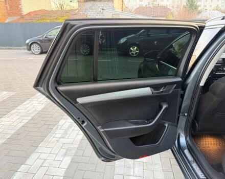 Серый Шкода Суперб, объемом двигателя 2 л и пробегом 245 тыс. км за 15000 $, фото 11 на Automoto.ua