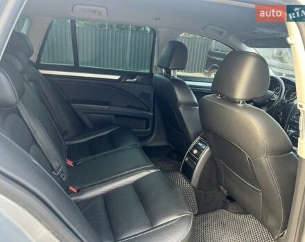 Серый Шкода Суперб, объемом двигателя 1.97 л и пробегом 340 тыс. км за 10900 $, фото 3 на Automoto.ua