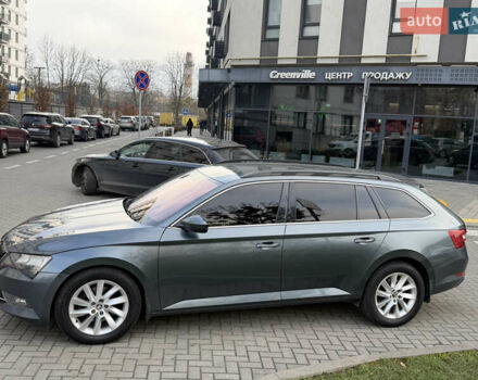 Сірий Шкода Суперб, об'ємом двигуна 2 л та пробігом 245 тис. км за 14700 $, фото 3 на Automoto.ua