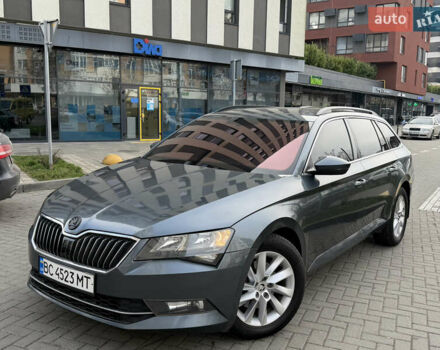 Сірий Шкода Суперб, об'ємом двигуна 2 л та пробігом 245 тис. км за 14900 $, фото 15 на Automoto.ua