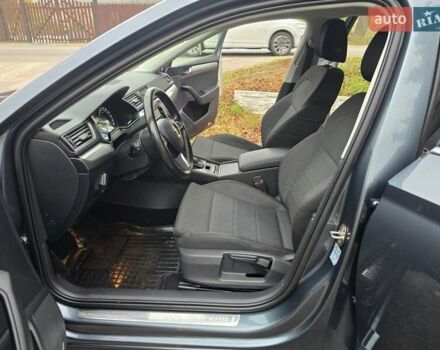 Серый Шкода Суперб, объемом двигателя 1.6 л и пробегом 262 тыс. км за 14000 $, фото 57 на Automoto.ua