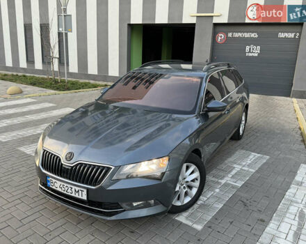 Серый Шкода Суперб, объемом двигателя 2 л и пробегом 245 тыс. км за 14700 $, фото 17 на Automoto.ua