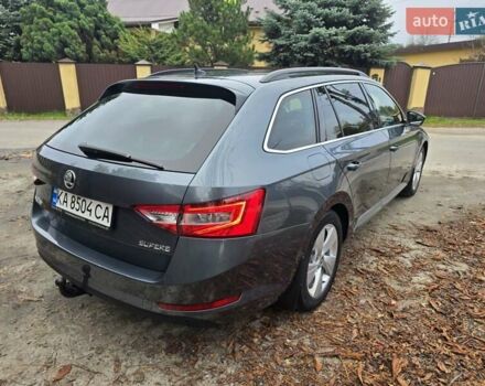 Серый Шкода Суперб, объемом двигателя 1.6 л и пробегом 262 тыс. км за 14000 $, фото 6 на Automoto.ua