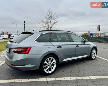 Шкода Суперб 2015 у Мукачеве на Automoto.ua Сірий Шкода Суперб, об'ємом двигуна 2 л та пробігом 247 тис. км за 14499 $, фото 6 на Automoto.ua