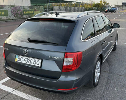 Серый Шкода Суперб, объемом двигателя 1.6 л и пробегом 199 тыс. км за 11999 $, фото 2 на Automoto.ua