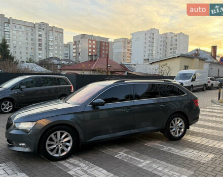 Серый Шкода Суперб, объемом двигателя 2 л и пробегом 245 тыс. км за 14700 $, фото 3 на Automoto.ua