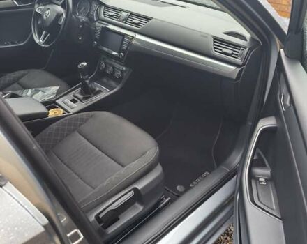 Сірий Шкода Суперб, об'ємом двигуна 1.6 л та пробігом 212 тис. км за 12599 $, фото 5 на Automoto.ua