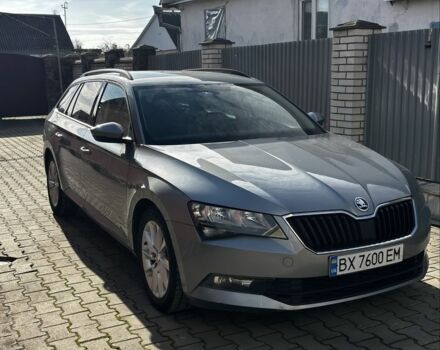Серый Шкода Суперб, объемом двигателя 1.6 л и пробегом 210 тыс. км за 12880 $, фото 1 на Automoto.ua