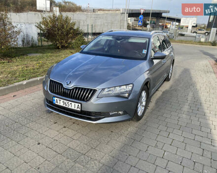 Серый Шкода Суперб, объемом двигателя 1.6 л и пробегом 341 тыс. км за 12500 $, фото 1 на Automoto.ua