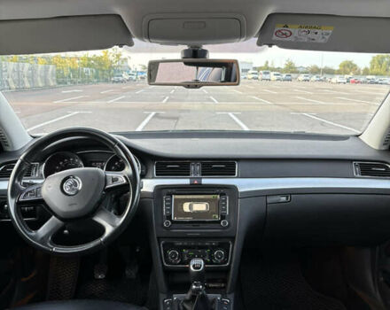 Серый Шкода Суперб, объемом двигателя 1.6 л и пробегом 199 тыс. км за 11999 $, фото 8 на Automoto.ua