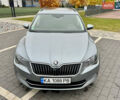 Шкода Суперб 2015 у Мукачеве на Automoto.ua Сірий Шкода Суперб, об'ємом двигуна 2 л та пробігом 247 тис. км за 14499 $, фото 2 на Automoto.ua