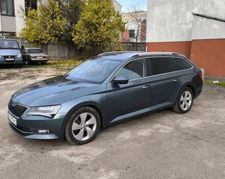Серый Шкода Суперб, объемом двигателя 1.6 л и пробегом 260 тыс. км за 13500 $, фото 10 на Automoto.ua
