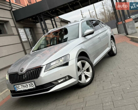 Сірий Шкода Суперб, об'ємом двигуна 1.97 л та пробігом 261 тис. км за 17999 $, фото 7 на Automoto.ua