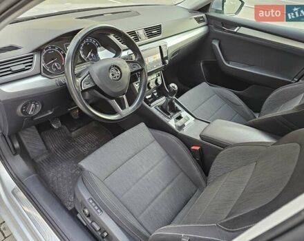 Сірий Шкода Суперб, об'ємом двигуна 1.8 л та пробігом 119 тис. км за 15999 $, фото 36 на Automoto.ua