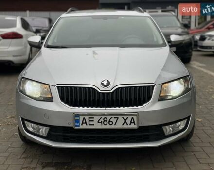Серый Шкода Суперб, объемом двигателя 1.6 л и пробегом 273 тыс. км за 10900 $, фото 1 на Automoto.ua