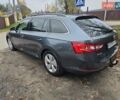 Шкода Суперб 2016 в Киеве на Automoto.ua Серый Шкода Суперб, объемом двигателя 2 л и пробегом 260 тыс. км за 14700 $, фото 6 на Automoto.ua