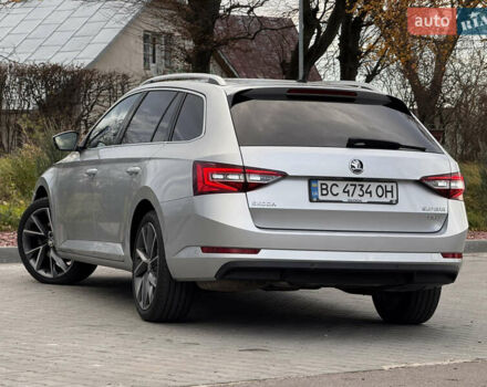 Шкода Суперб 2016 в Дрогобыче на Automoto.ua Серый Шкода Суперб, объемом двигателя 1.98 л и пробегом 250 тыс. км за 17150 $, фото 3 на Automoto.ua