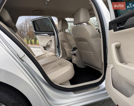 Шкода Суперб 2016 в Дрогобыче на Automoto.ua Серый Шкода Суперб, объемом двигателя 1.98 л и пробегом 250 тыс. км за 17150 $, фото 4 на Automoto.ua