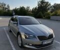 Серый Шкода Суперб, объемом двигателя 1.97 л и пробегом 249 тыс. км за 19000 $, фото 1 на Automoto.ua