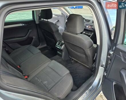 Серый Шкода Суперб, объемом двигателя 1.6 л и пробегом 270 тыс. км за 13500 $, фото 12 на Automoto.ua