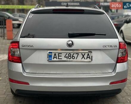 Серый Шкода Суперб, объемом двигателя 1.6 л и пробегом 273 тыс. км за 10900 $, фото 4 на Automoto.ua